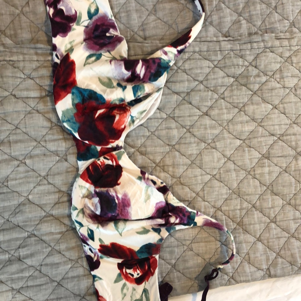Floral bra